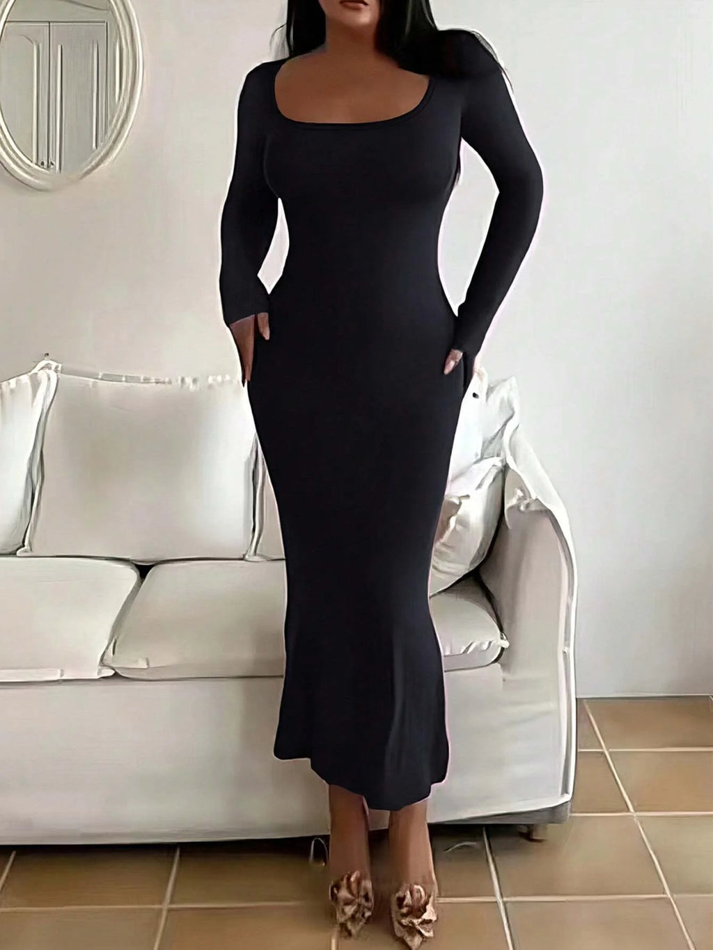 MinimalCurve Bodycon Dress